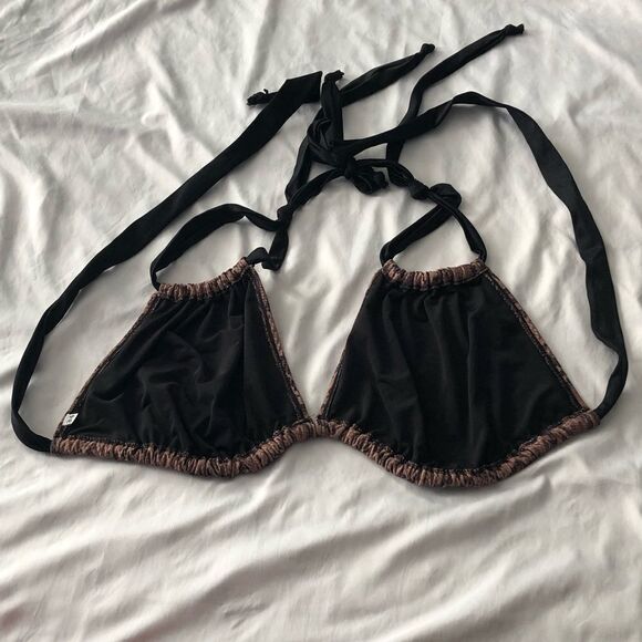 Plus size 3X/4X snake print bikini top - Picture 2 of 3